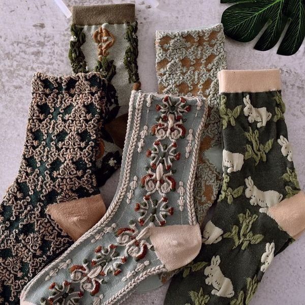 Black Friday Sale 50%OFF-5 Pairs Women's Embossed Floral Cotton Socks