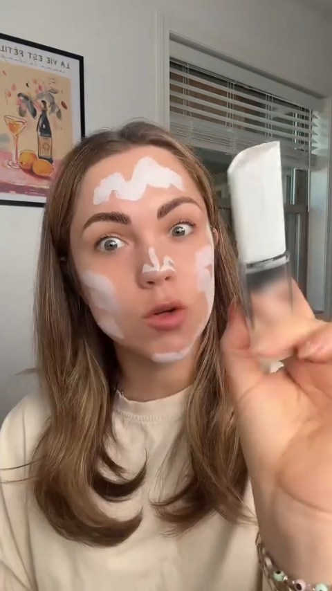 🎁🎉Meet the Blanc Cover Stick V — Your All-in-One Beauty Essential!