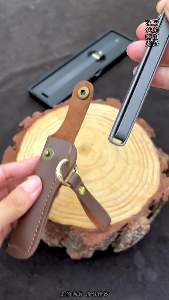 New Outdoor Self-defense Mini Folding Knife
