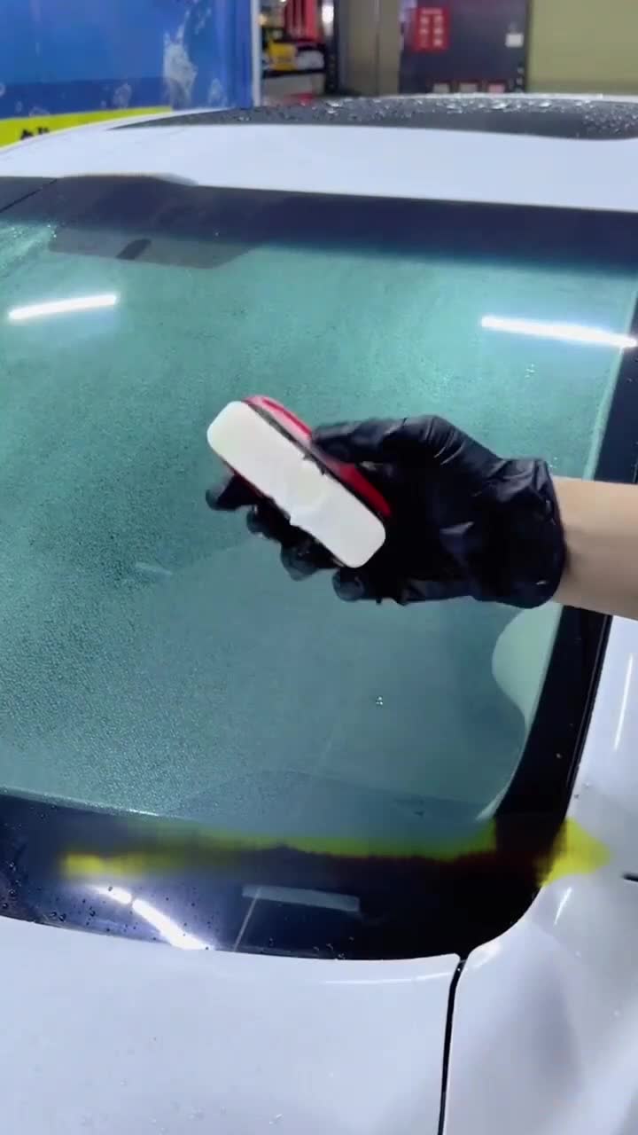 Automotive Oil Film Cleaning Brush