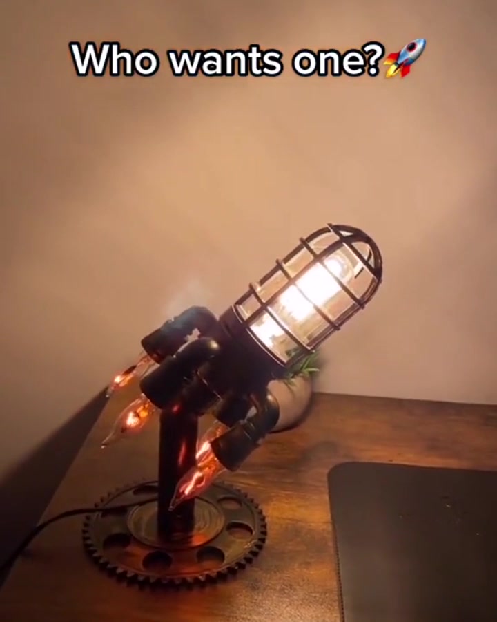 🔥Hot Sale 48%OFF🚀Steampunk Rocket Lamp
