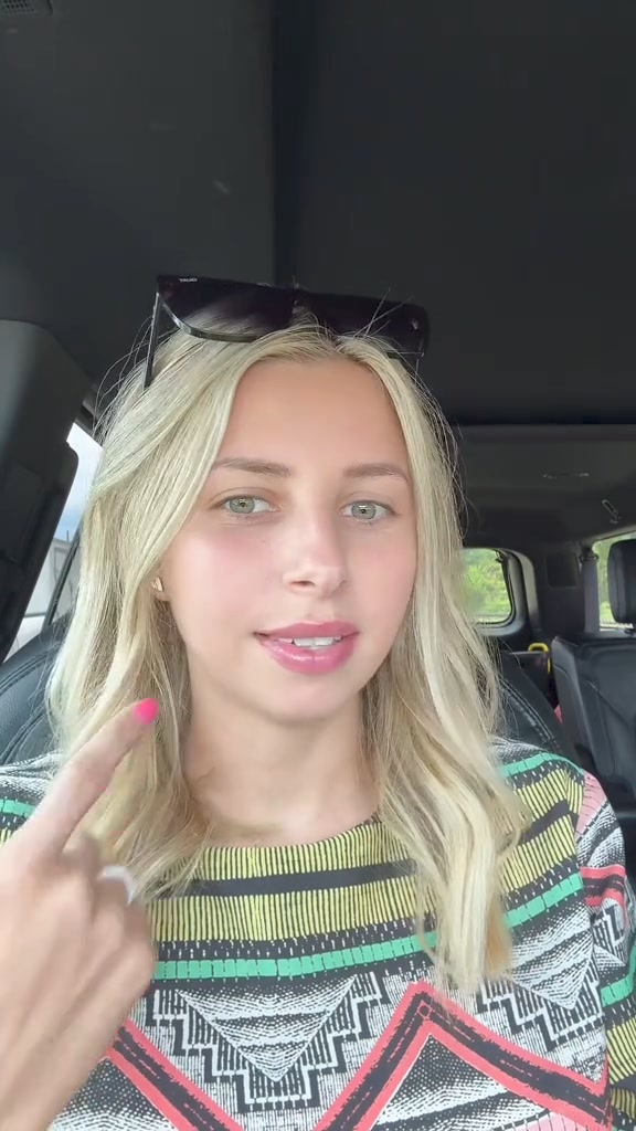 Buy 2 Get 2 Free🔥 - Boss Up Cosmetics's Color Changing Lip Oil 💄